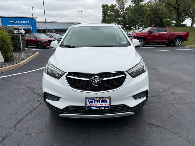 Buick Encore Vehicle Full-screen Gallery Image 9
