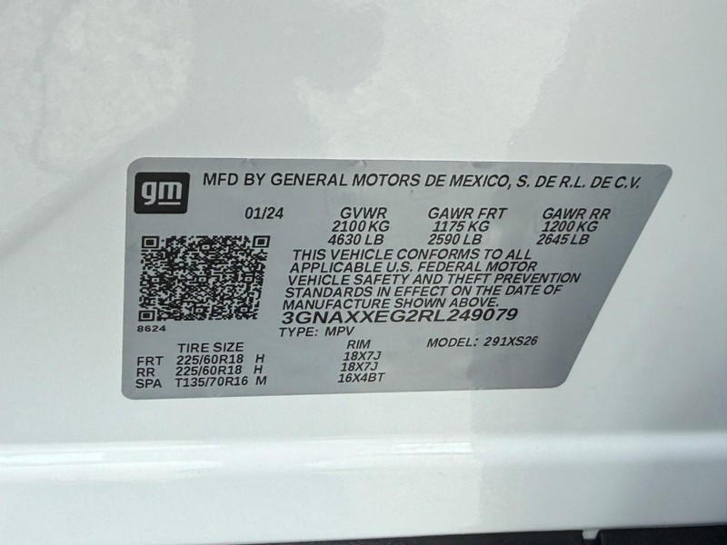 Chevrolet Equinox Vehicle Full-screen Gallery Image 24