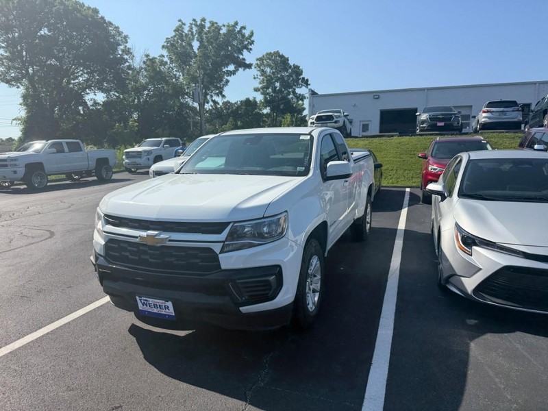Chevrolet Colorado Vehicle Full-screen Gallery Image 3