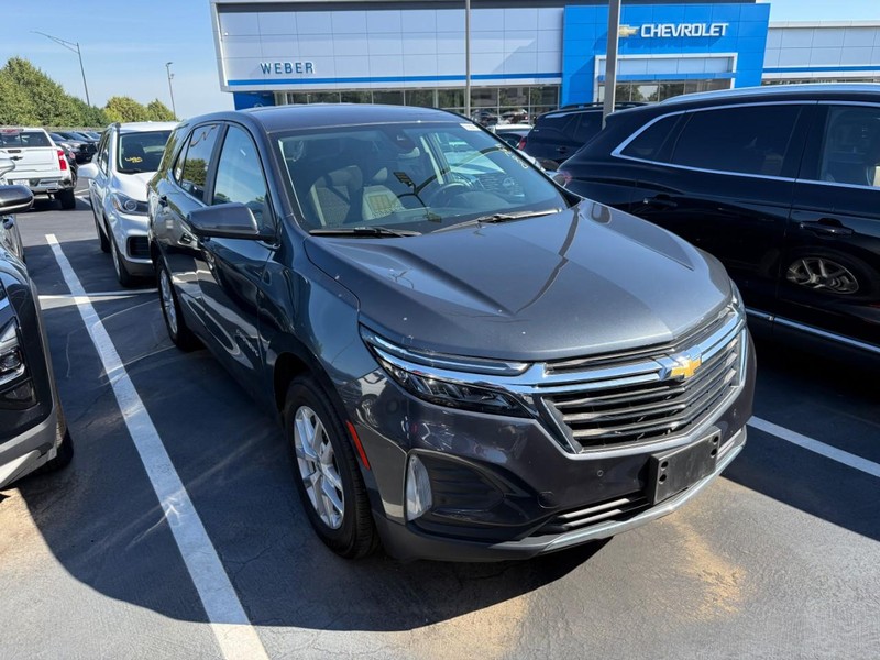 Chevrolet Equinox Vehicle Full-screen Gallery Image 4