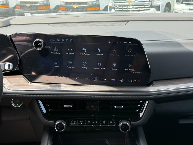Chevrolet Tahoe Vehicle Full-screen Gallery Image 11