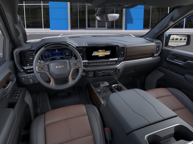 Chevrolet Silverado 1500 Vehicle Full-screen Gallery Image 15