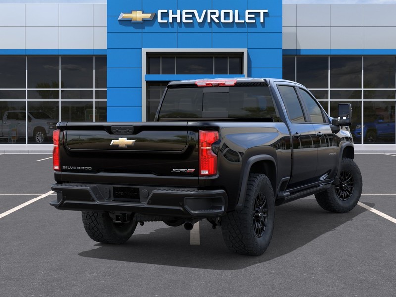 Chevrolet Silverado 2500HD Vehicle Full-screen Gallery Image 4