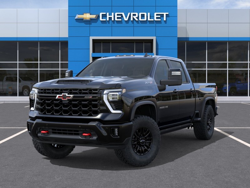 Chevrolet Silverado 2500HD Vehicle Full-screen Gallery Image 6