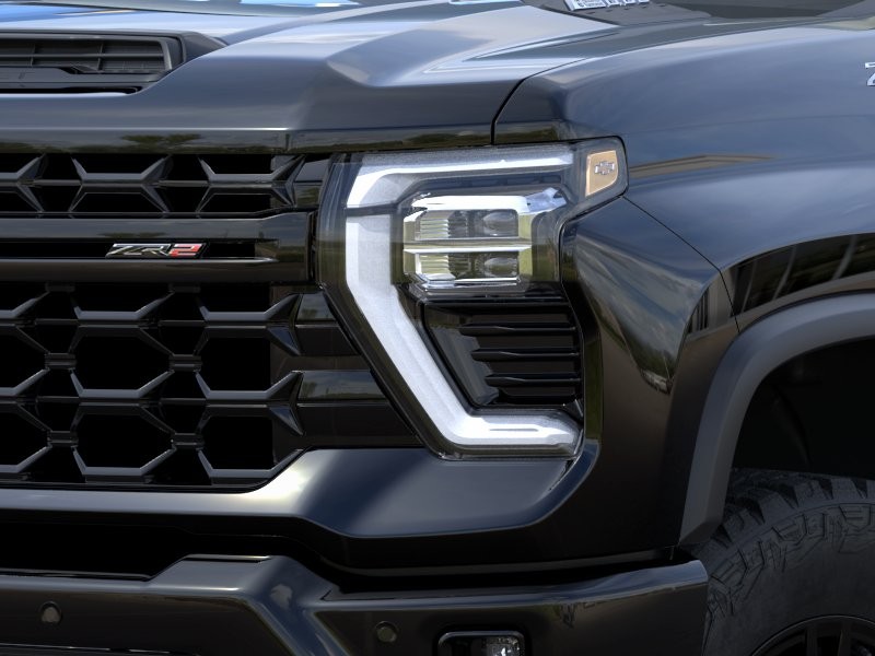 Chevrolet Silverado 2500HD Vehicle Full-screen Gallery Image 10