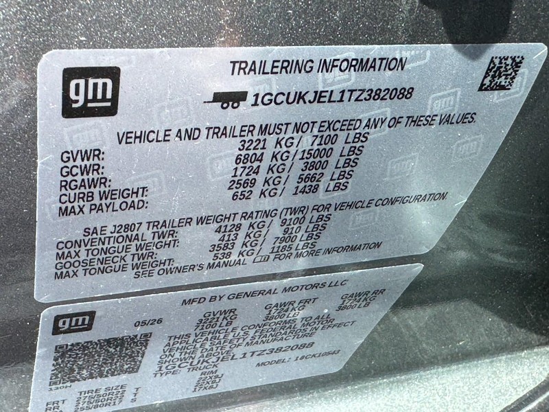 Chevrolet Silverado 1500 Vehicle Full-screen Gallery Image 15