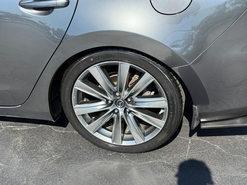 Mazda MAZDA6 Vehicle Full-screen Gallery Image 4