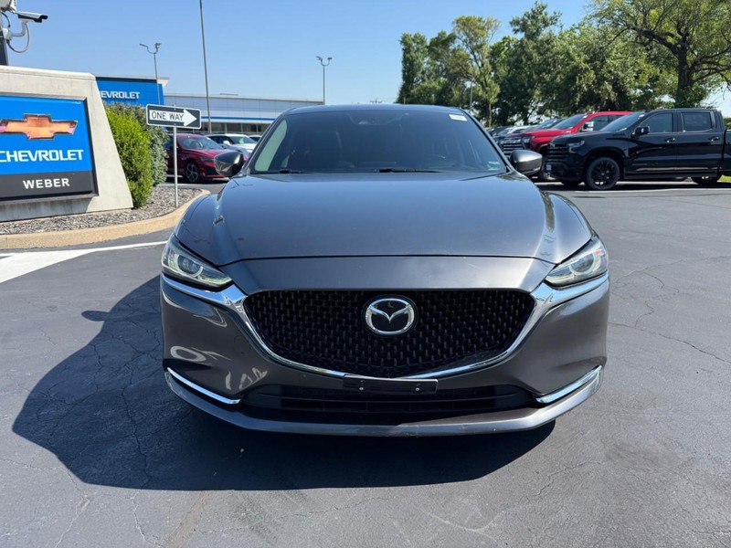 Mazda MAZDA6 Vehicle Full-screen Gallery Image 10