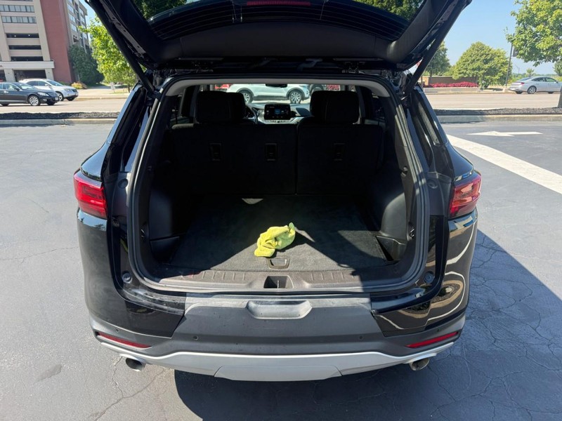 Chevrolet Blazer Vehicle Full-screen Gallery Image 5