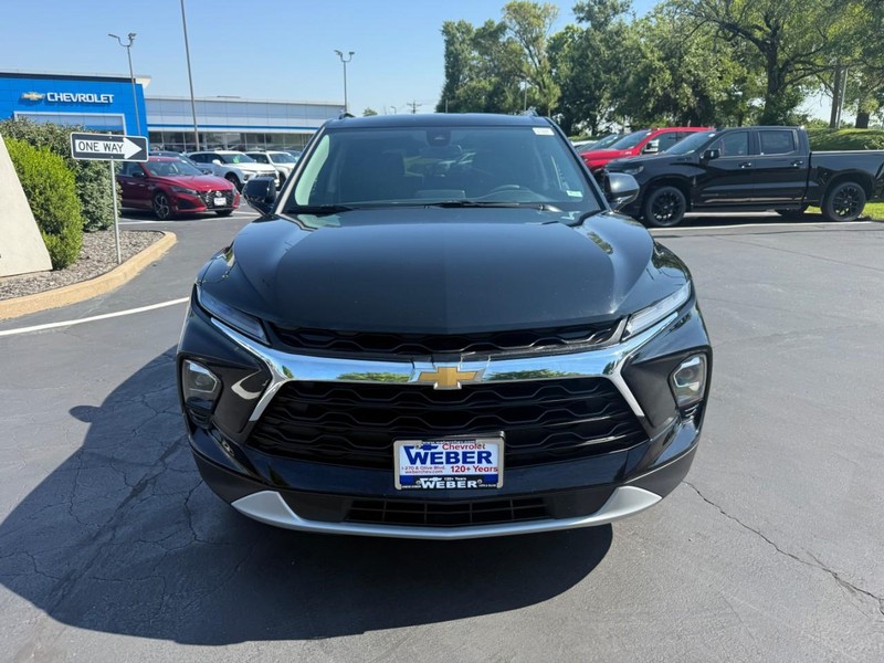 Chevrolet Blazer Vehicle Full-screen Gallery Image 9