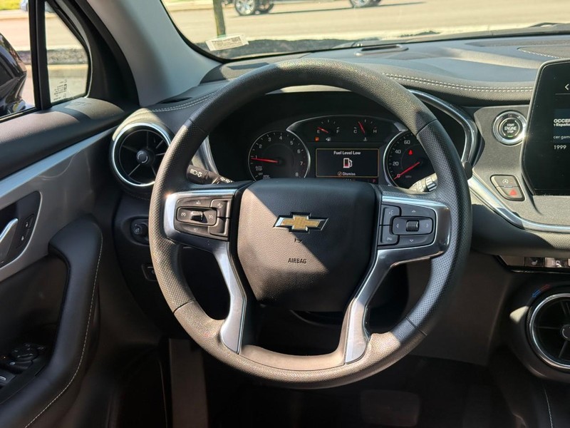 Chevrolet Blazer Vehicle Full-screen Gallery Image 12