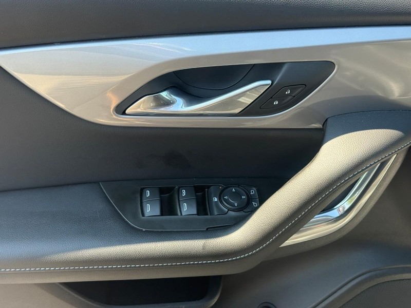 Chevrolet Blazer Vehicle Full-screen Gallery Image 15