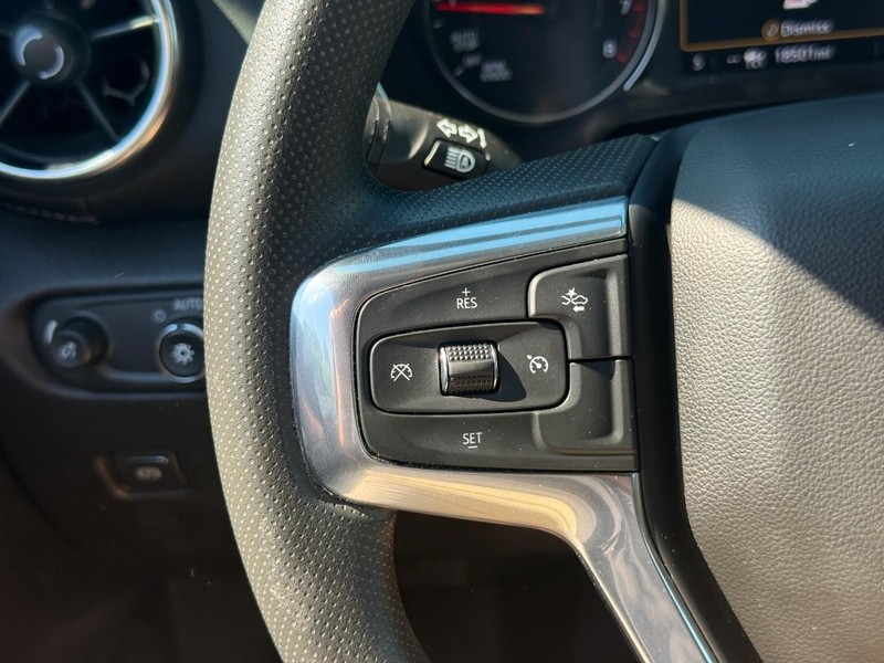 Chevrolet Blazer Vehicle Full-screen Gallery Image 18