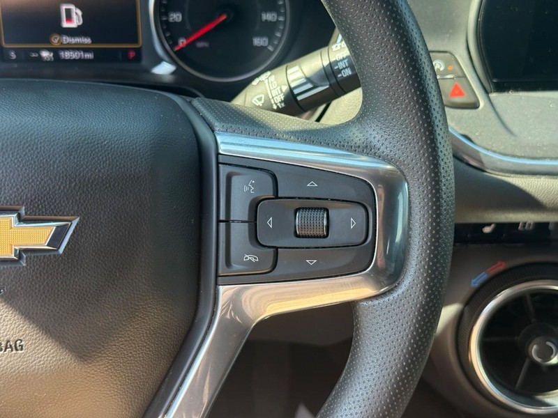Chevrolet Blazer Vehicle Full-screen Gallery Image 19