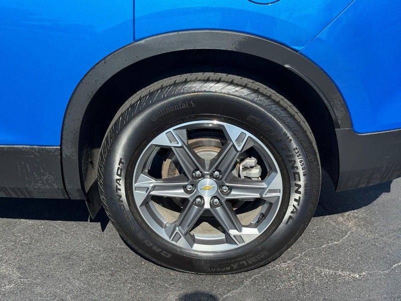 Chevrolet Blazer Vehicle Full-screen Gallery Image 4
