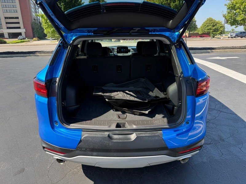 Chevrolet Blazer Vehicle Full-screen Gallery Image 5