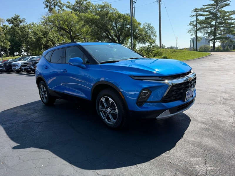Chevrolet Blazer Vehicle Full-screen Gallery Image 8