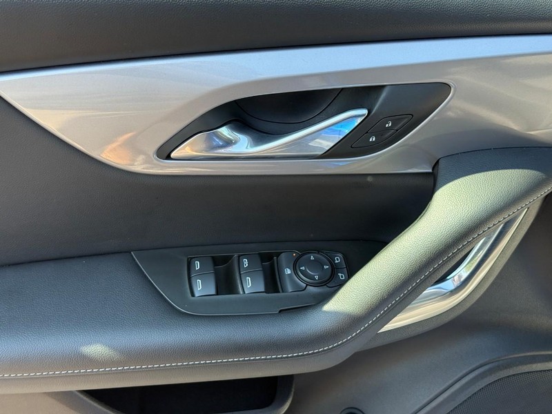 Chevrolet Blazer Vehicle Full-screen Gallery Image 16