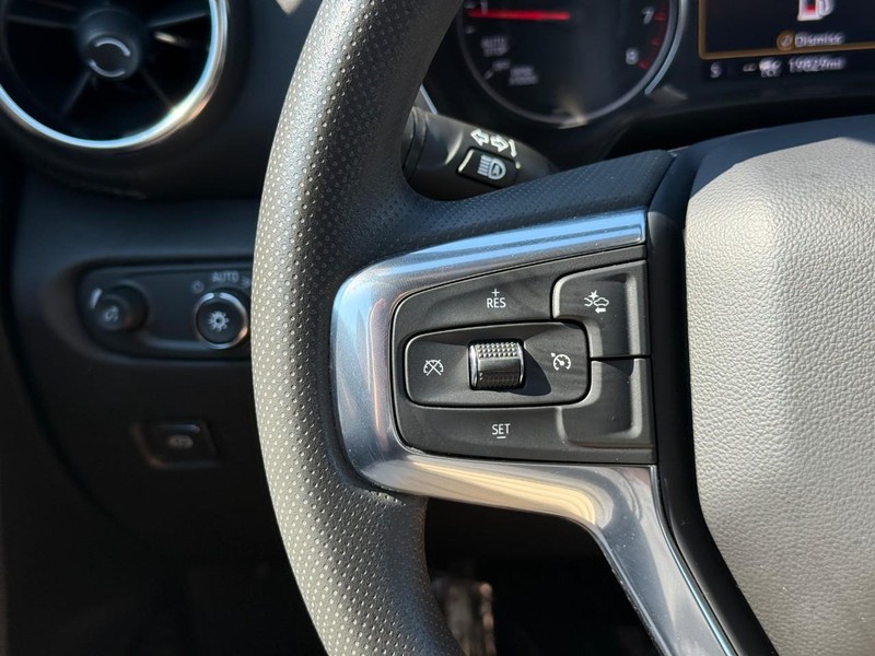 Chevrolet Blazer Vehicle Full-screen Gallery Image 19
