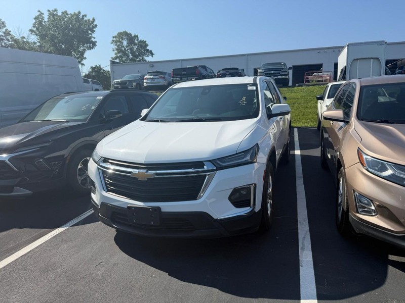 Chevrolet Traverse Vehicle Full-screen Gallery Image 4