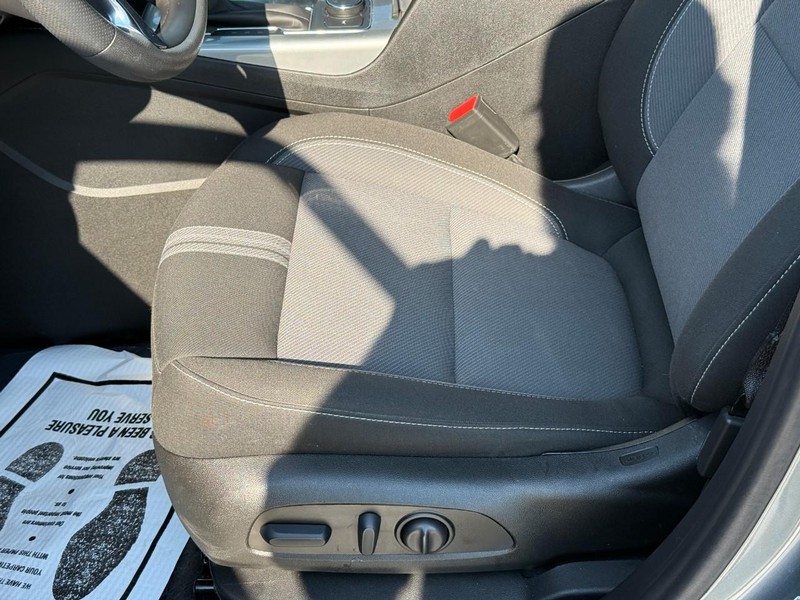 Chevrolet Blazer Vehicle Full-screen Gallery Image 12