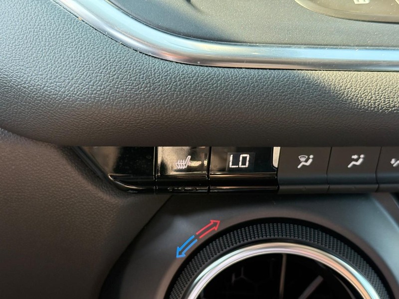 Chevrolet Blazer Vehicle Full-screen Gallery Image 15
