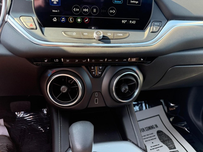 Chevrolet Blazer Vehicle Full-screen Gallery Image 22
