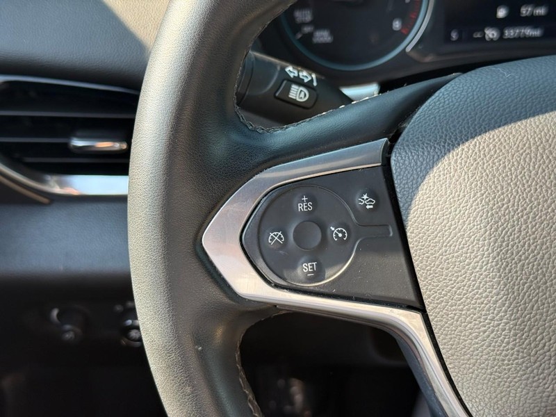 Chevrolet Traverse Vehicle Full-screen Gallery Image 19