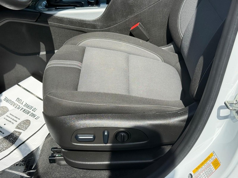 Chevrolet Blazer Vehicle Full-screen Gallery Image 17