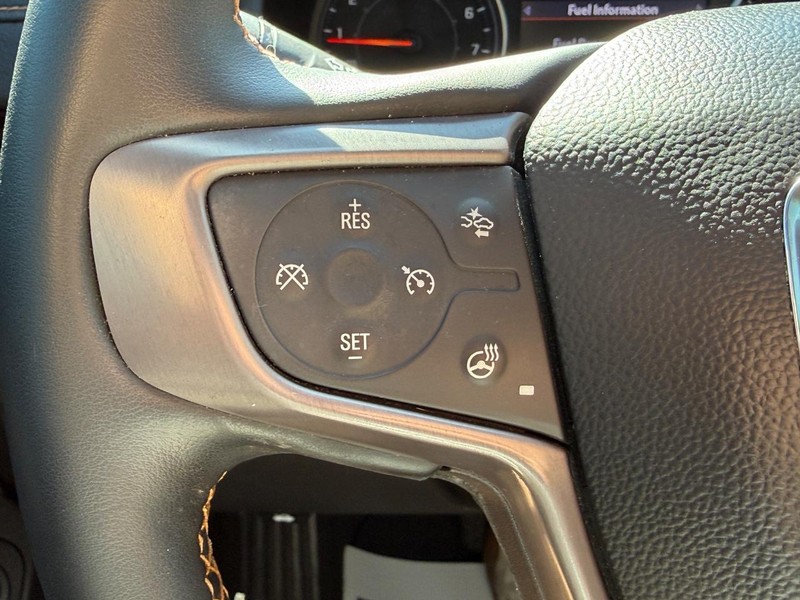 GMC Terrain Vehicle Full-screen Gallery Image 19