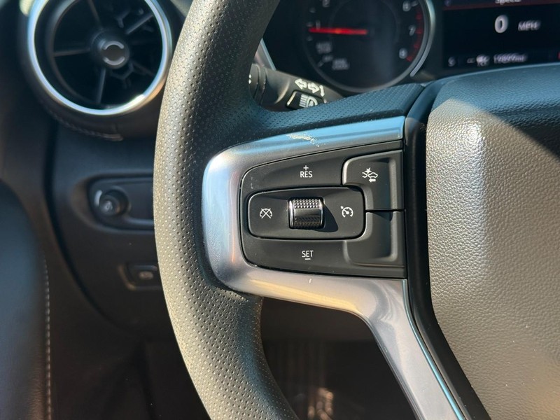 Chevrolet Blazer Vehicle Full-screen Gallery Image 18