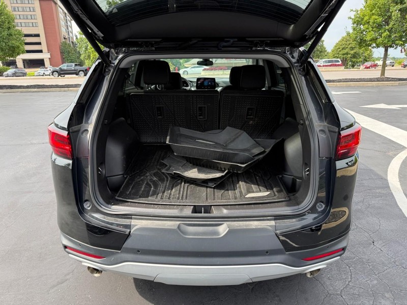 Chevrolet Blazer Vehicle Full-screen Gallery Image 5