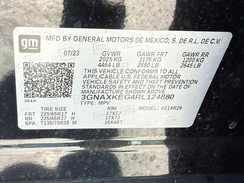 Chevrolet Equinox Vehicle Full-screen Gallery Image 23