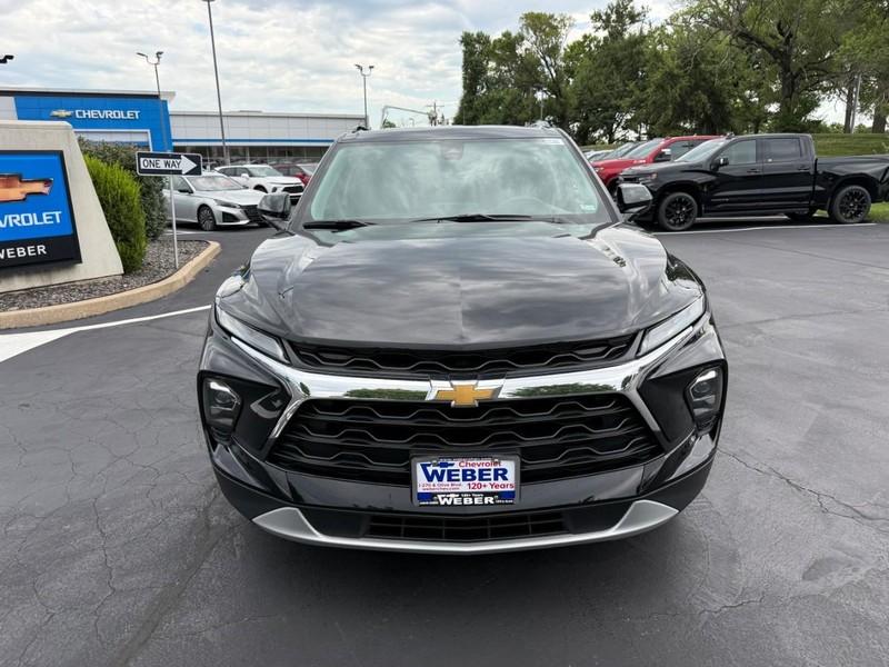 Chevrolet Blazer Vehicle Full-screen Gallery Image 08