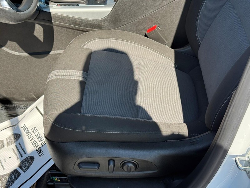 Chevrolet Blazer Vehicle Full-screen Gallery Image 15