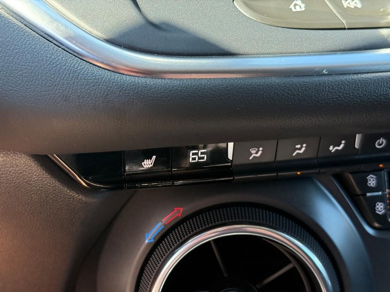 Chevrolet Blazer Vehicle Full-screen Gallery Image 20