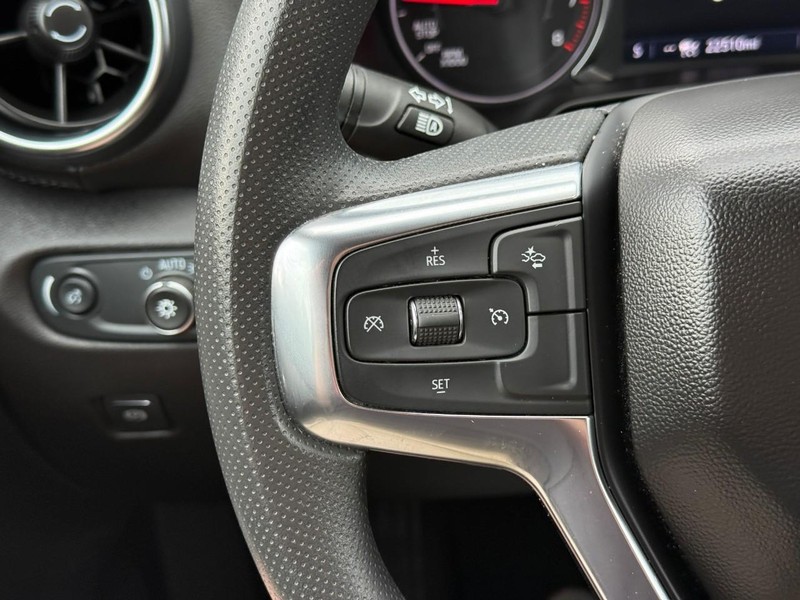 Chevrolet Blazer Vehicle Full-screen Gallery Image 18