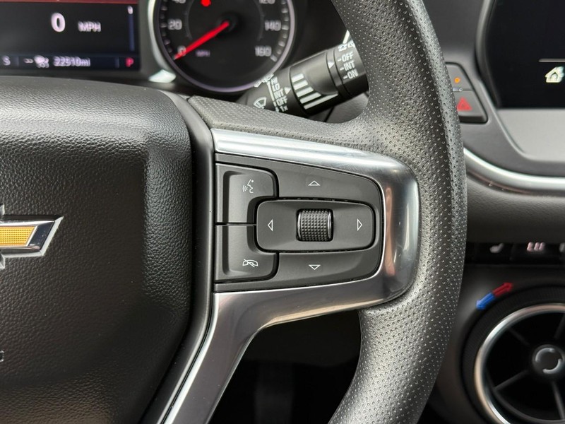 Chevrolet Blazer Vehicle Full-screen Gallery Image 19