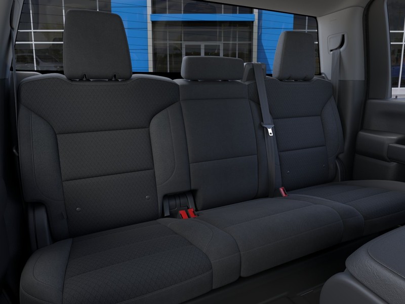 Chevrolet Silverado 2500HD Vehicle Full-screen Gallery Image 17