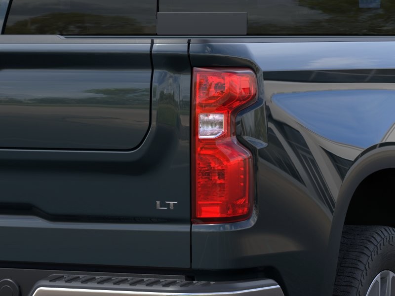 Chevrolet Silverado 1500 Vehicle Full-screen Gallery Image 11