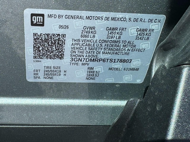 Chevrolet Equinox EV Vehicle Full-screen Gallery Image 15