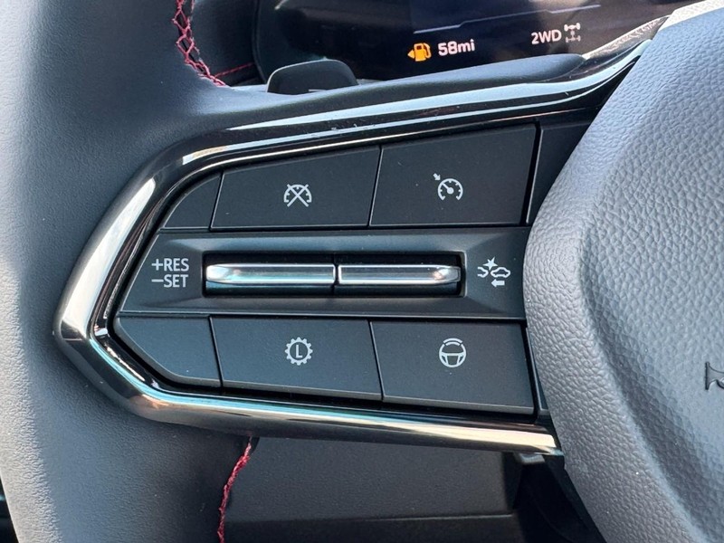 Chevrolet Traverse Vehicle Full-screen Gallery Image 12