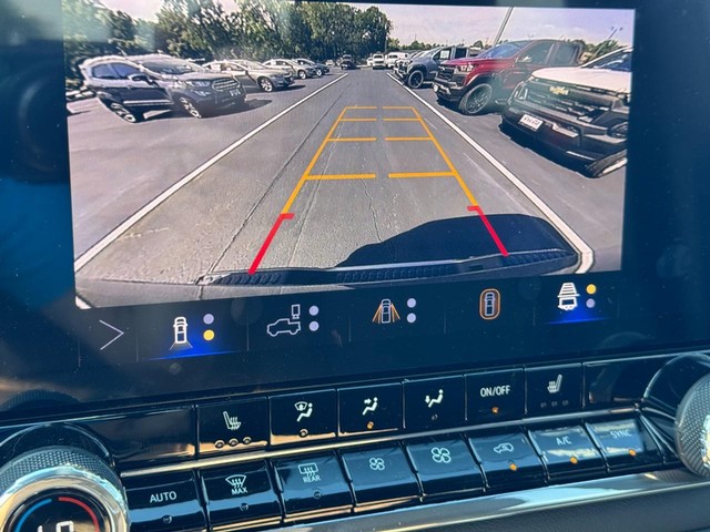 2026 Chevrolet Colorado LT - Photo 19