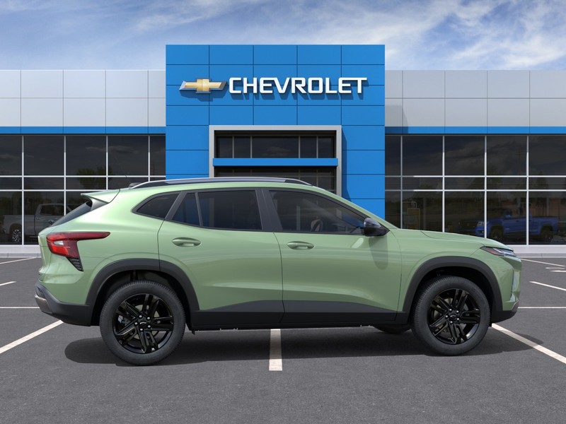 Chevrolet Trax Vehicle Full-screen Gallery Image 5
