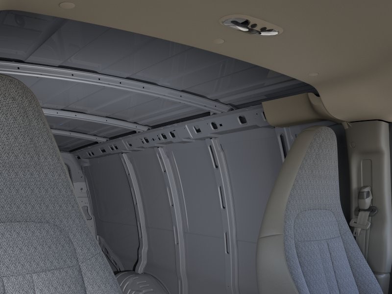 Chevrolet Express 3500 Vehicle Full-screen Gallery Image 24
