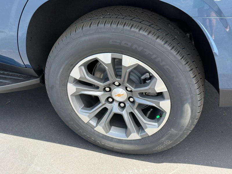 Chevrolet Tahoe Vehicle Full-screen Gallery Image 5