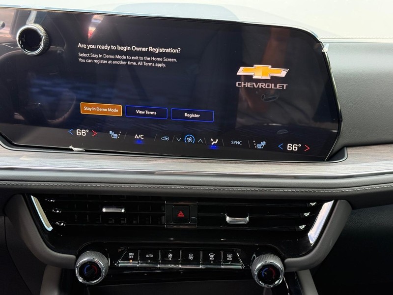 Chevrolet Tahoe Vehicle Full-screen Gallery Image 10