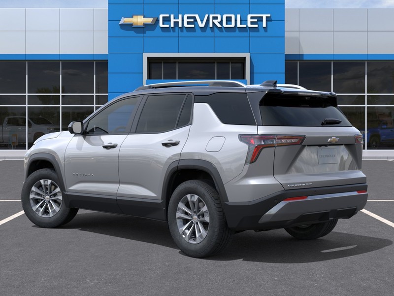 Chevrolet Equinox Vehicle Full-screen Gallery Image 3