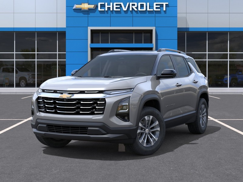 Chevrolet Equinox Vehicle Full-screen Gallery Image 6
