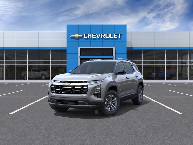 Chevrolet Equinox Vehicle Full-screen Gallery Image 8